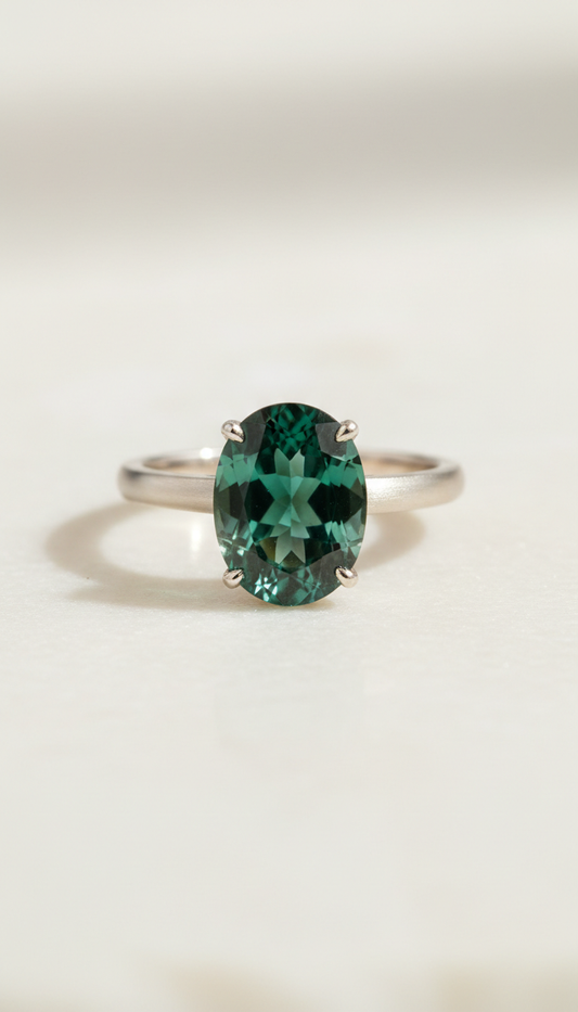 Aurora Turmalin Ring – Minimalistisch